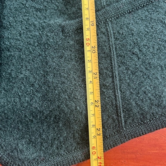 VTG Lands End Sweater Vest 100% Wool Knot Buttons Sz 10PGreen Pockets Grannycore - Picture 6 of 6